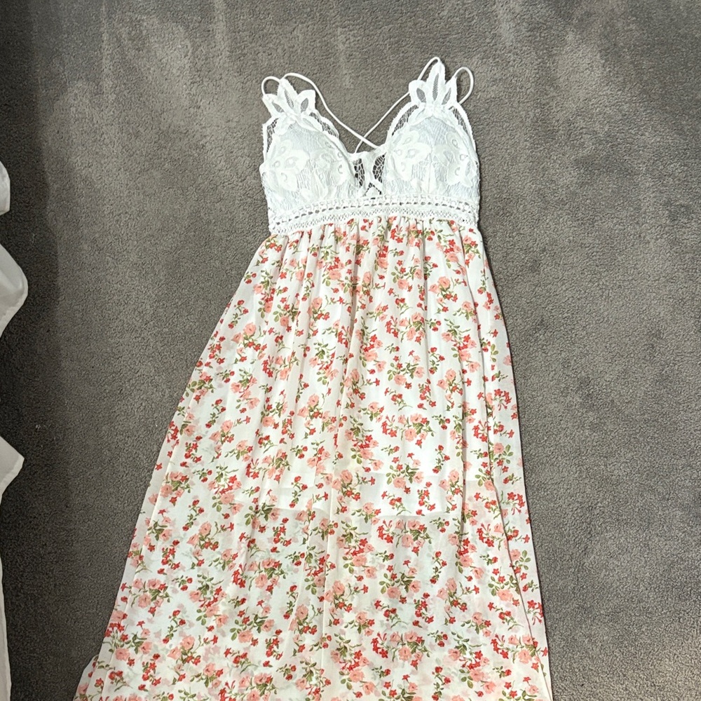 White Floral Asymmetrical Maxi Dress with Lace Bodice